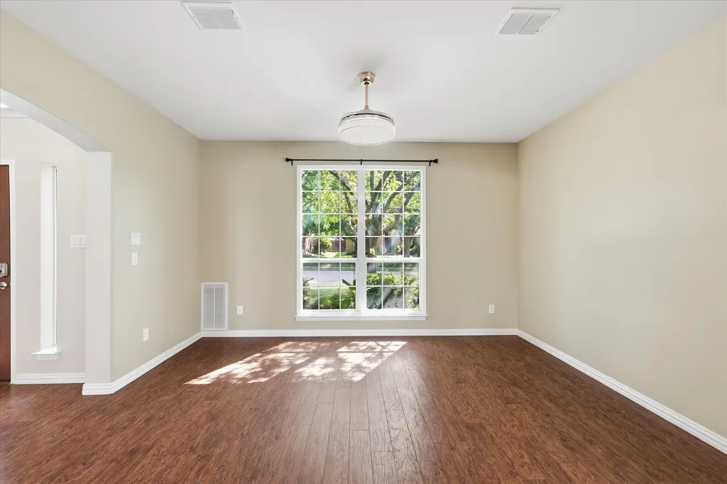 1009 Royal Oaks Drive Mckinney TX 75070