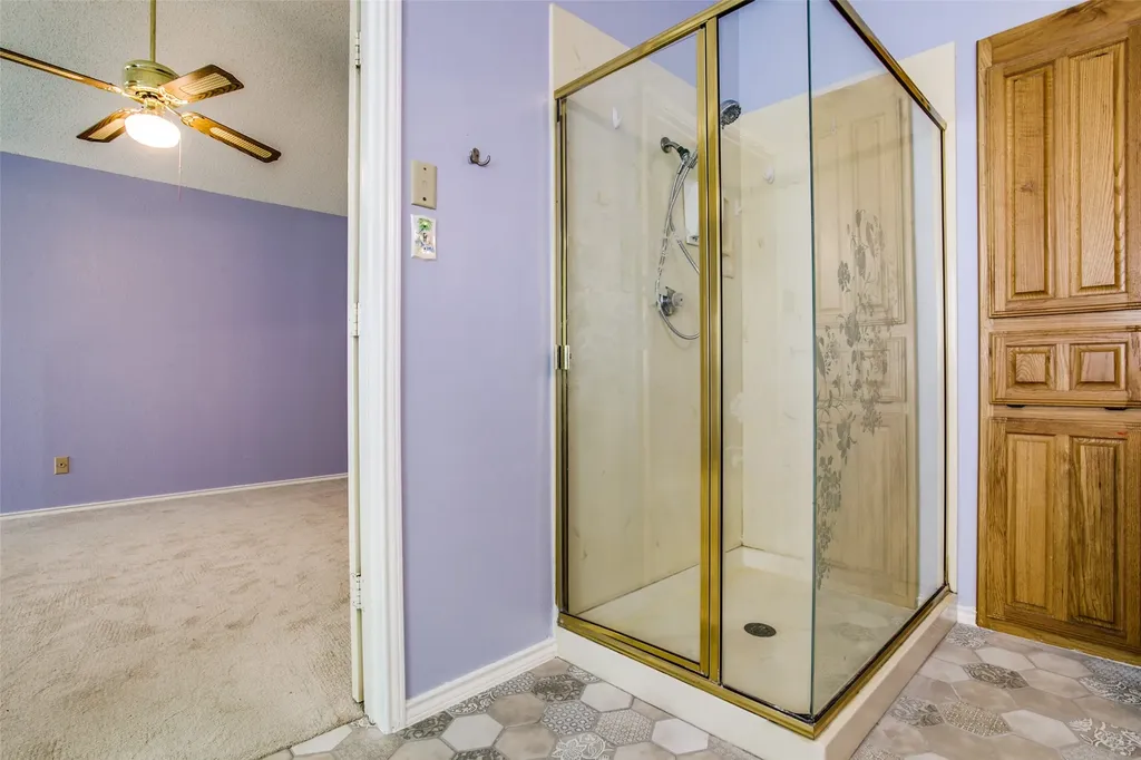 2110 Wedgewood Drive Grapevine TX 76051