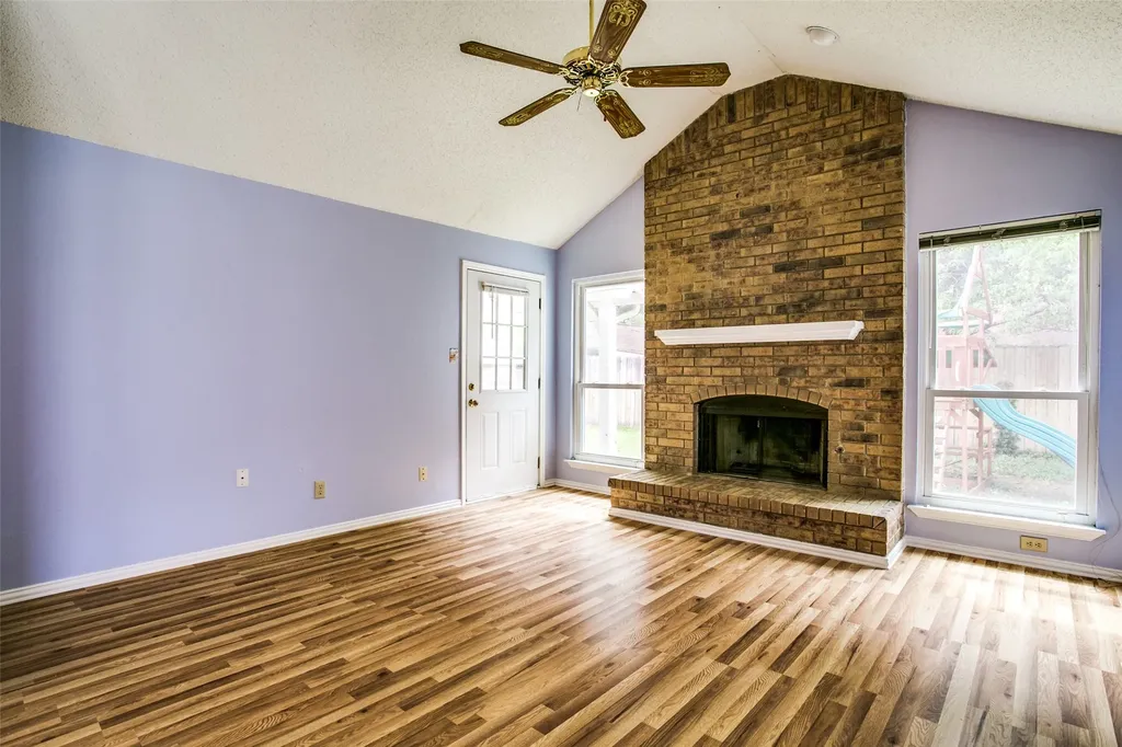2110 Wedgewood Drive Grapevine TX 76051