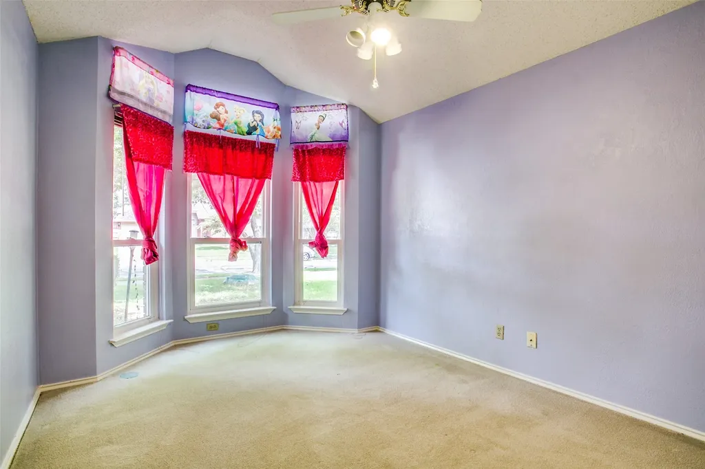 2110 Wedgewood Drive Grapevine TX 76051
