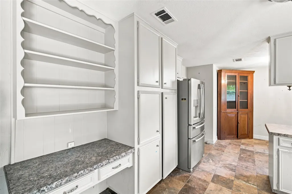 403 Westcliff Drive Euless TX 76040