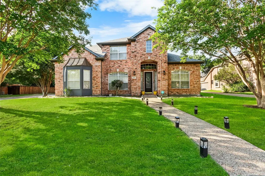 2012 Stevenson Lane Flower Mound TX 75028