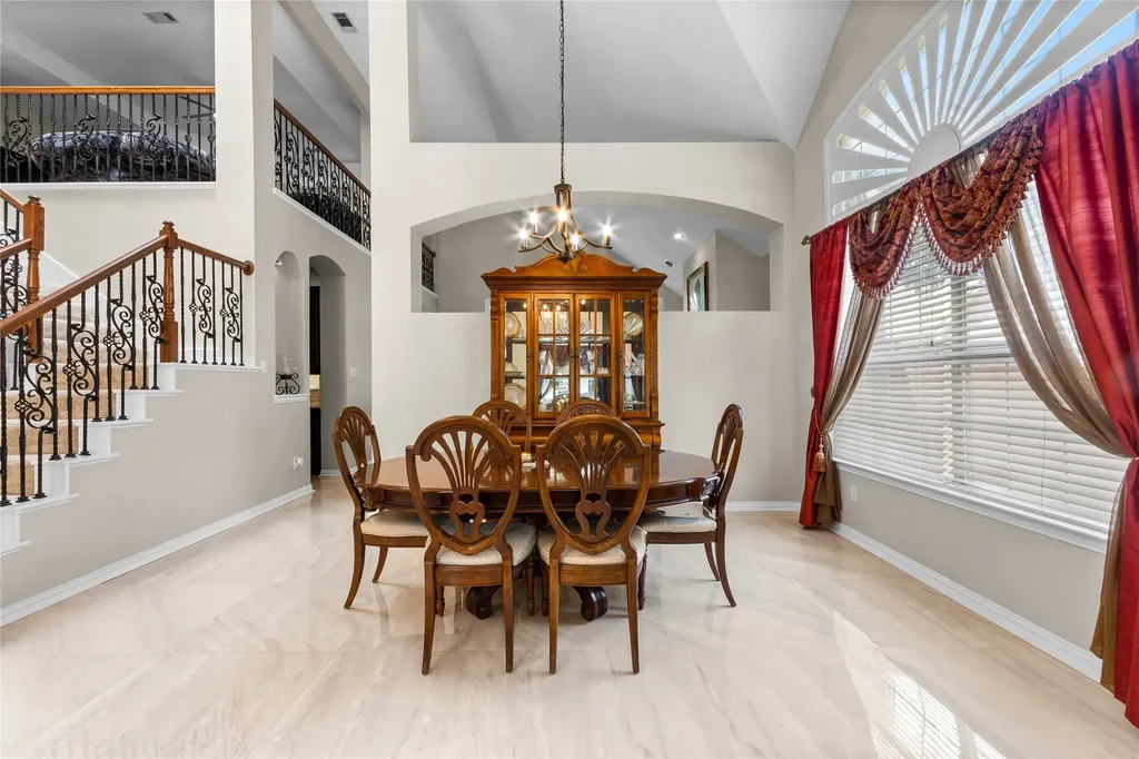 2012 Stevenson Lane Flower Mound TX 75028