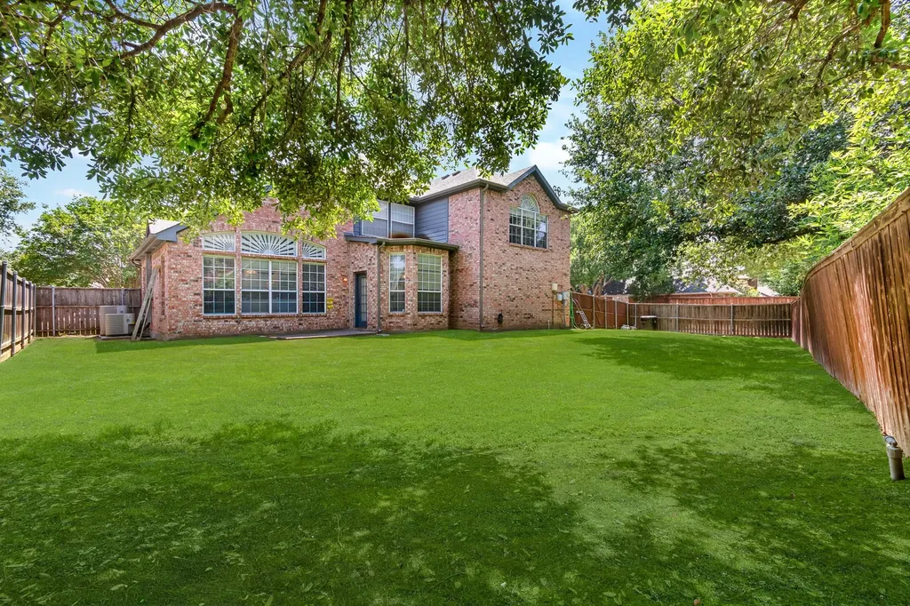 2012 Stevenson Lane Flower Mound TX 75028
