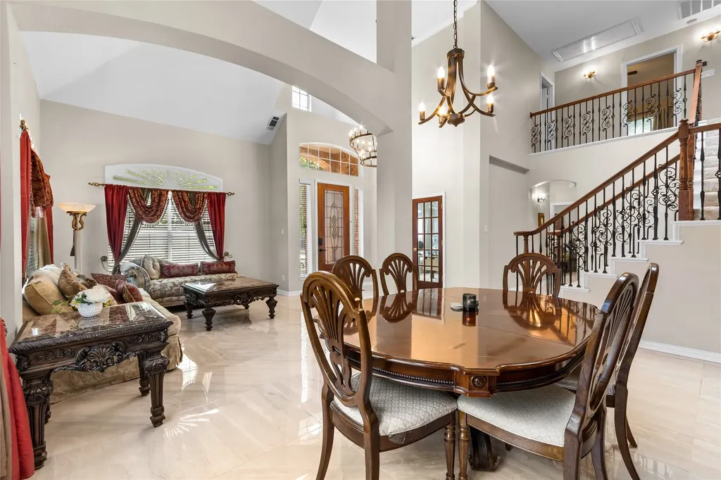 2012 Stevenson Lane Flower Mound TX 75028