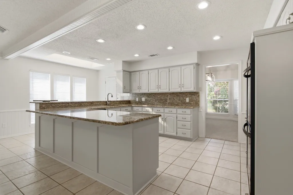 4009 Bowden Hill Lane E Colleyville TX 76034