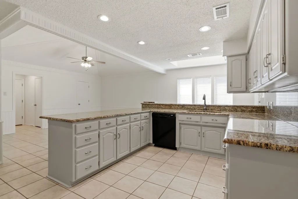 4009 Bowden Hill Lane E Colleyville TX 76034