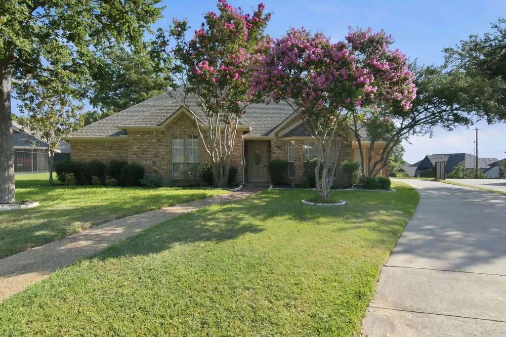 4009 Bowden Hill Lane E Colleyville TX 76034