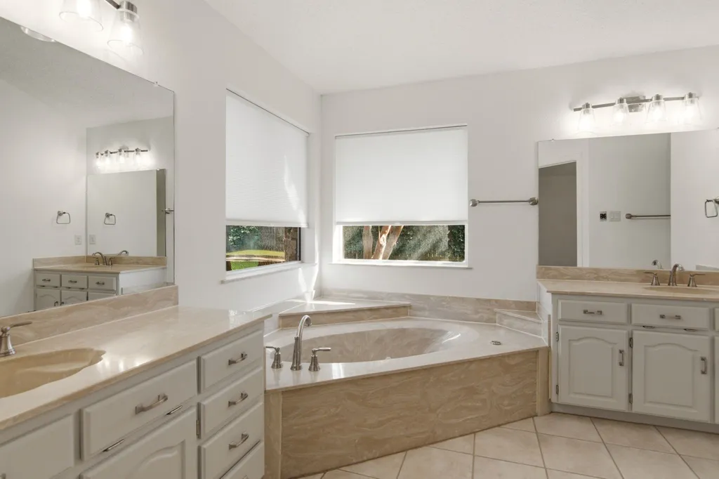 4009 Bowden Hill Lane E Colleyville TX 76034