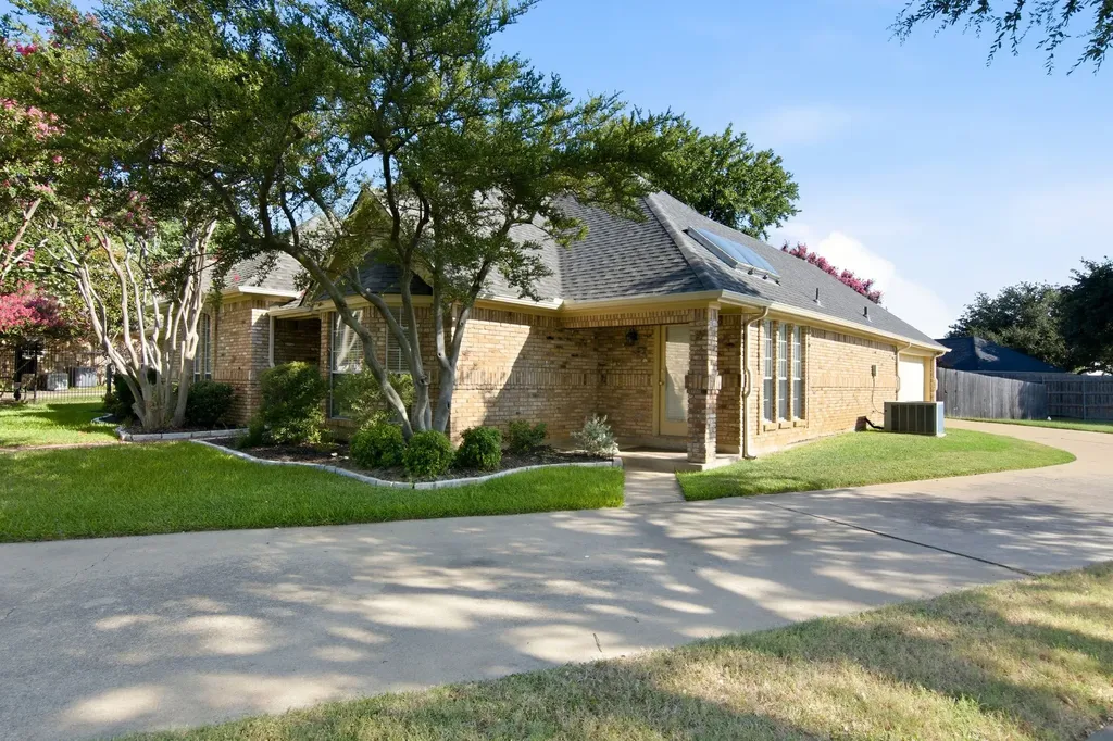 4009 Bowden Hill Lane E Colleyville TX 76034