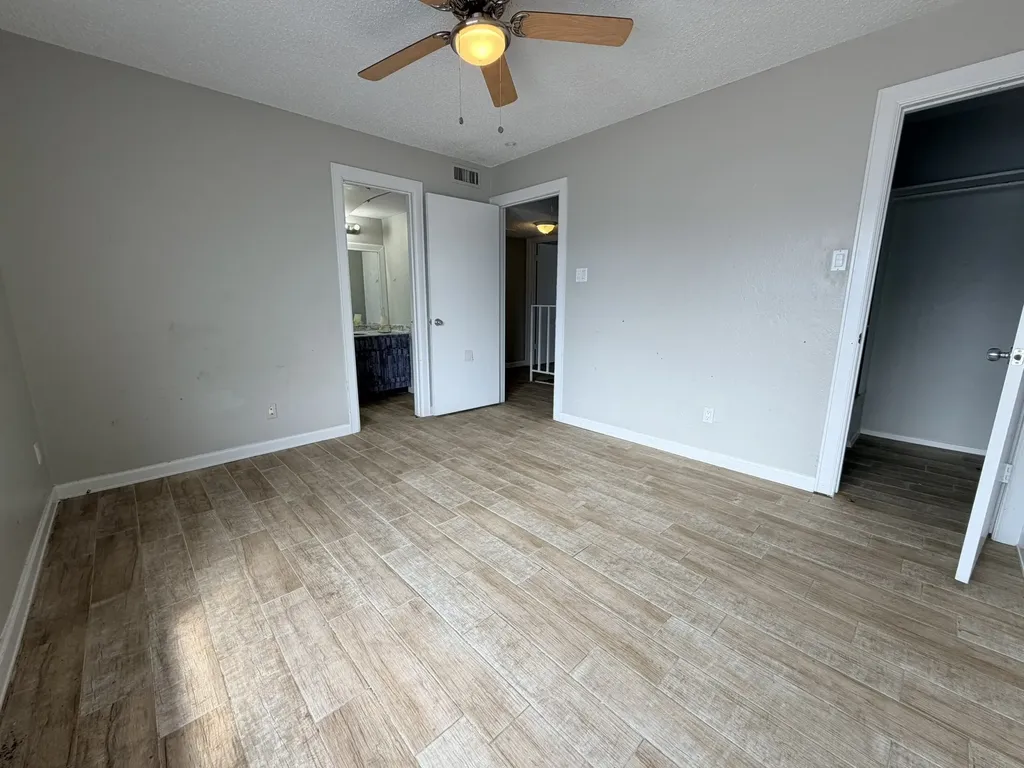 7145 Fair Oaks Avenue Dallas TX 75231