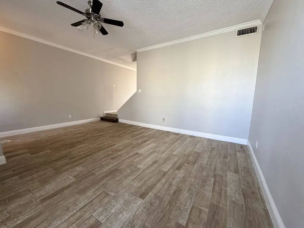 7145 Fair Oaks Avenue Dallas TX 75231