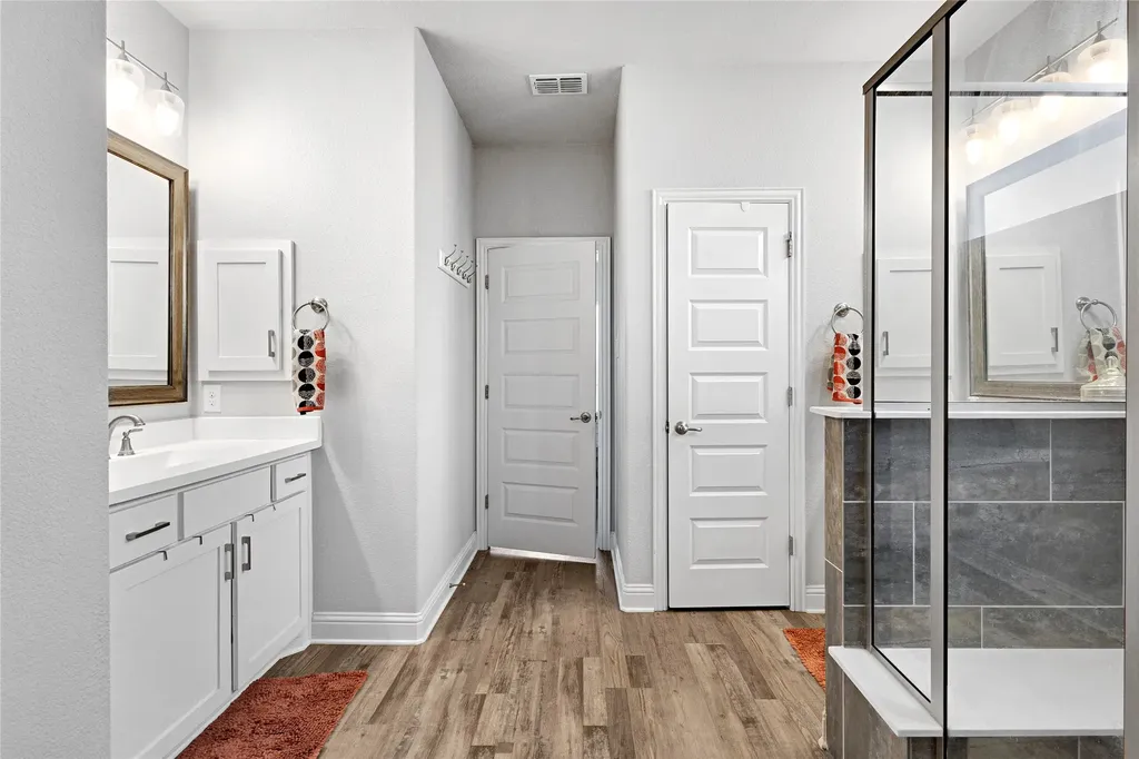 1104 Granger Drive Mckinney TX 75071