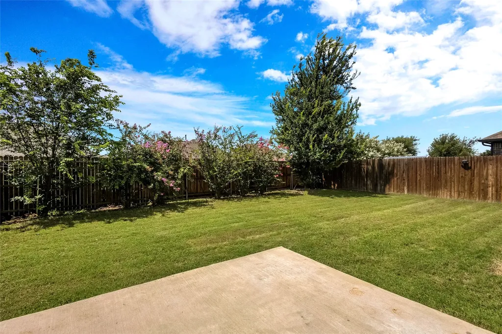 1104 Granger Drive Mckinney TX 75071