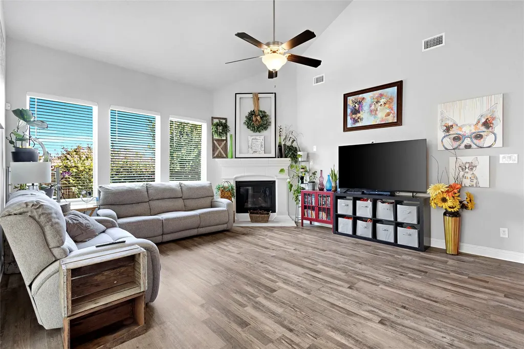 1104 Granger Drive Mckinney TX 75071