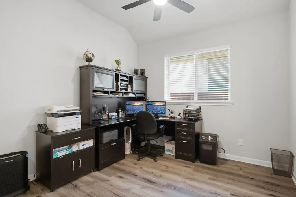 3925 Sunflower Drive Aubrey TX 76227