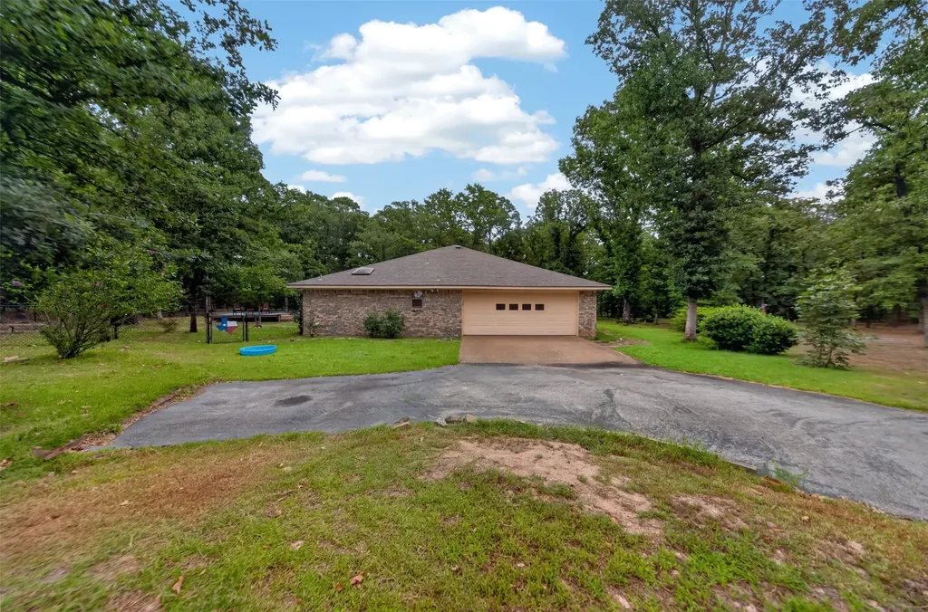 1325 Private Road 7905 Hawkins TX 75765
