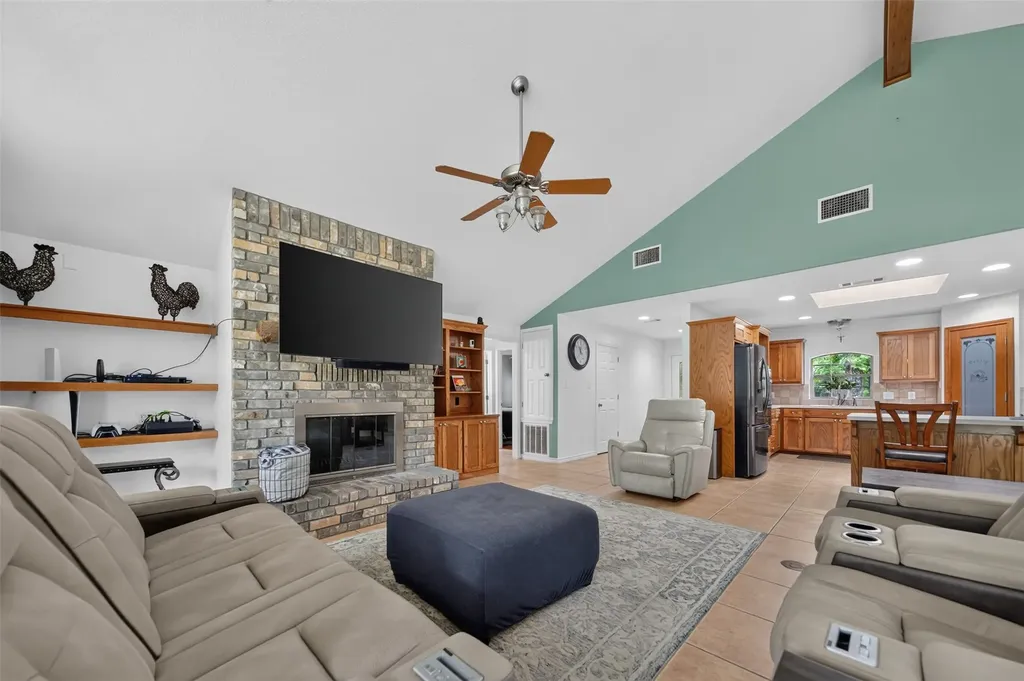 1325 Private Road 7905 Hawkins TX 75765