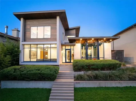 1510 Eastus Drive Dallas TX 75208