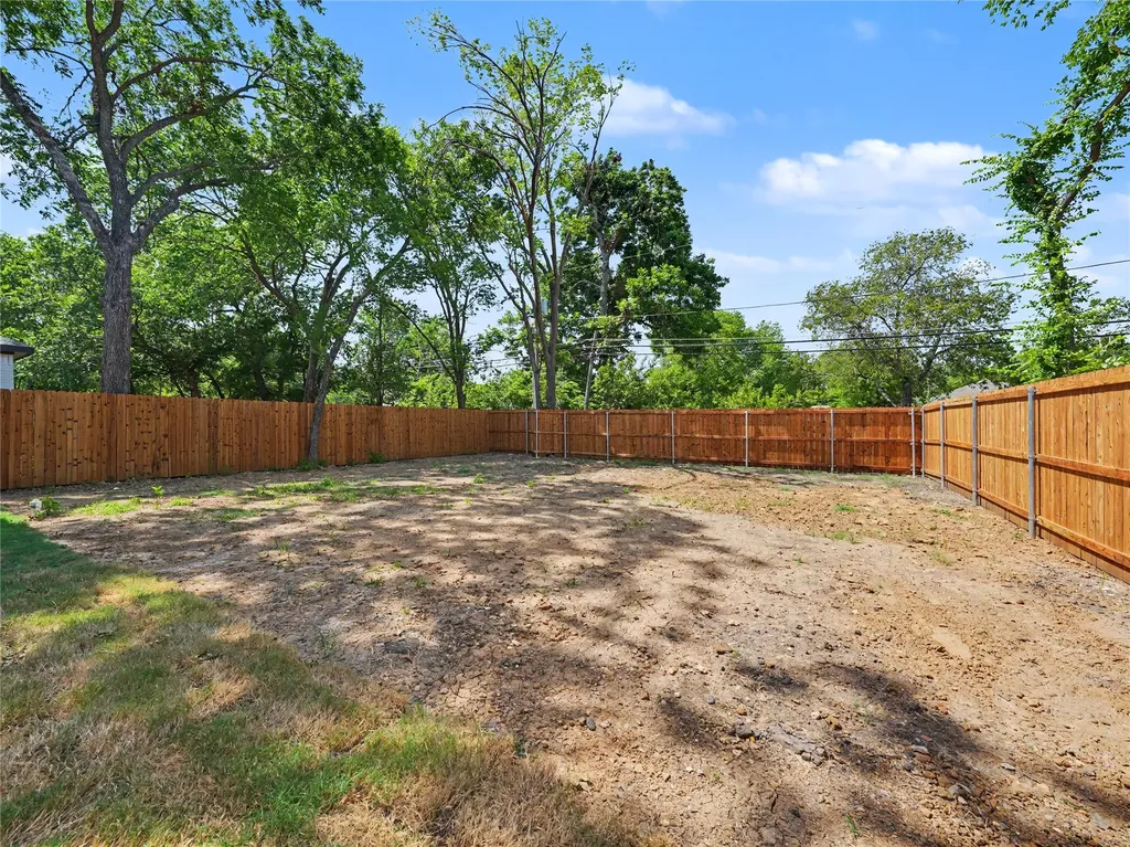 3309 Thannisch Avenue Fort Worth TX 76105