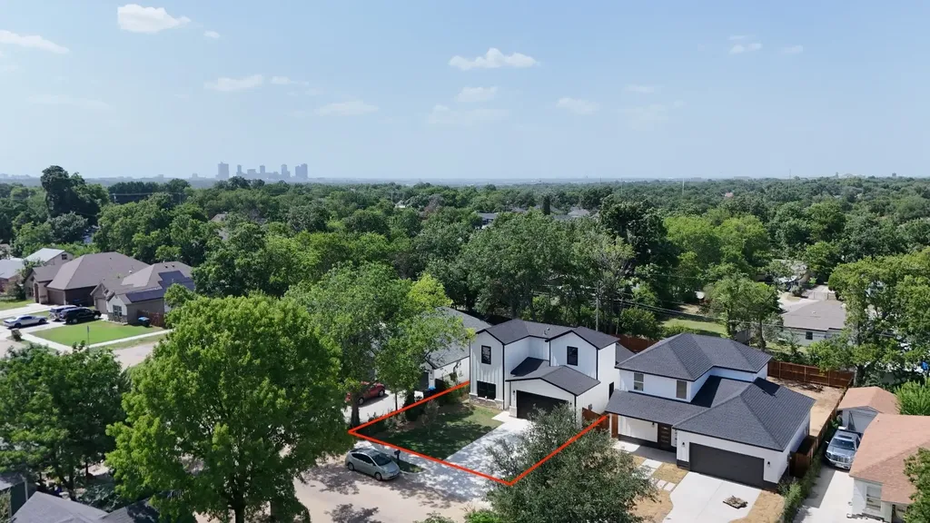 3309 Thannisch Avenue Fort Worth TX 76105