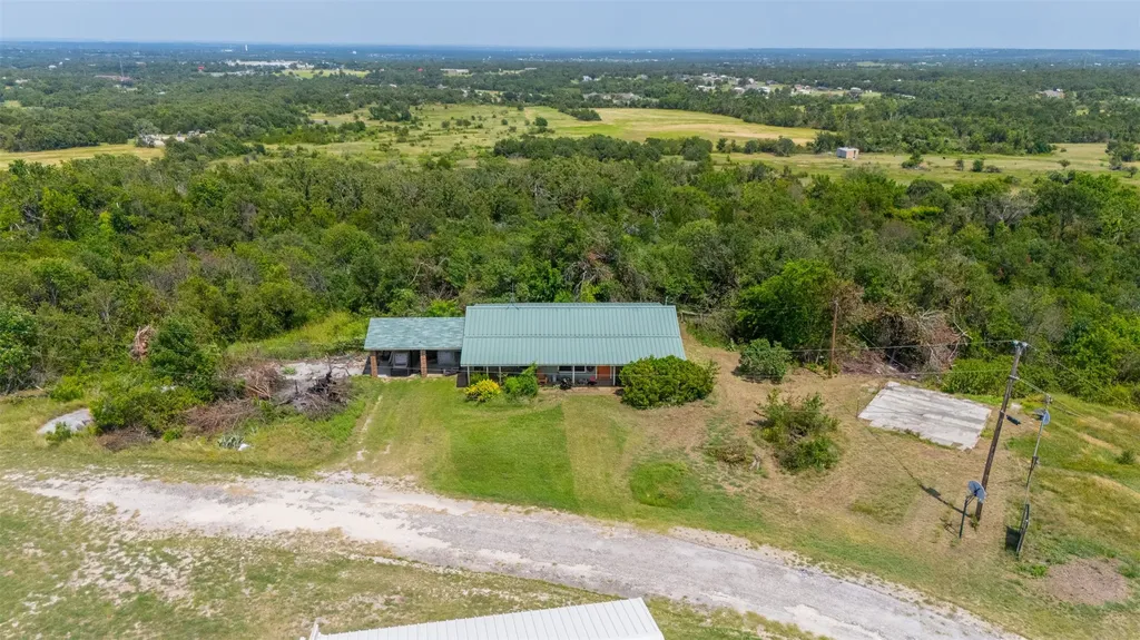 116 George Court Springtown TX 76082