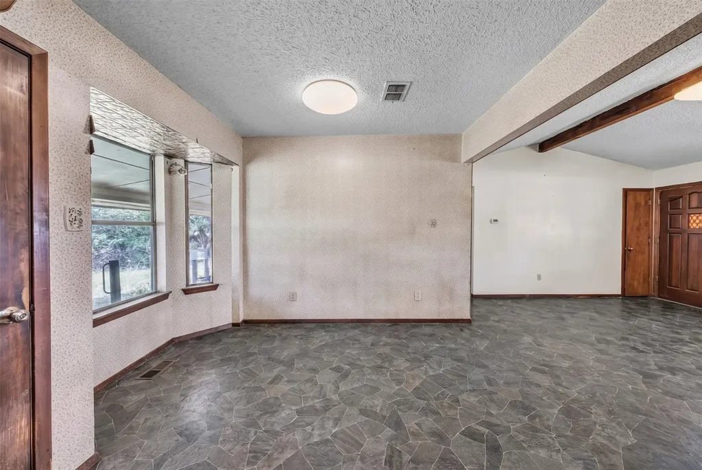 116 George Court Springtown TX 76082