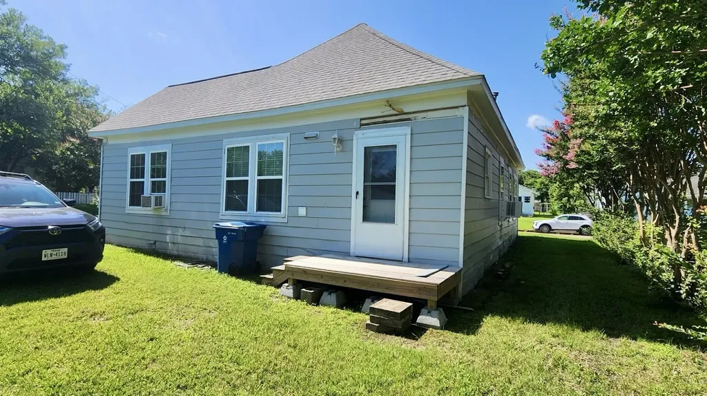 108 S Bonham Street Mexia TX 76667