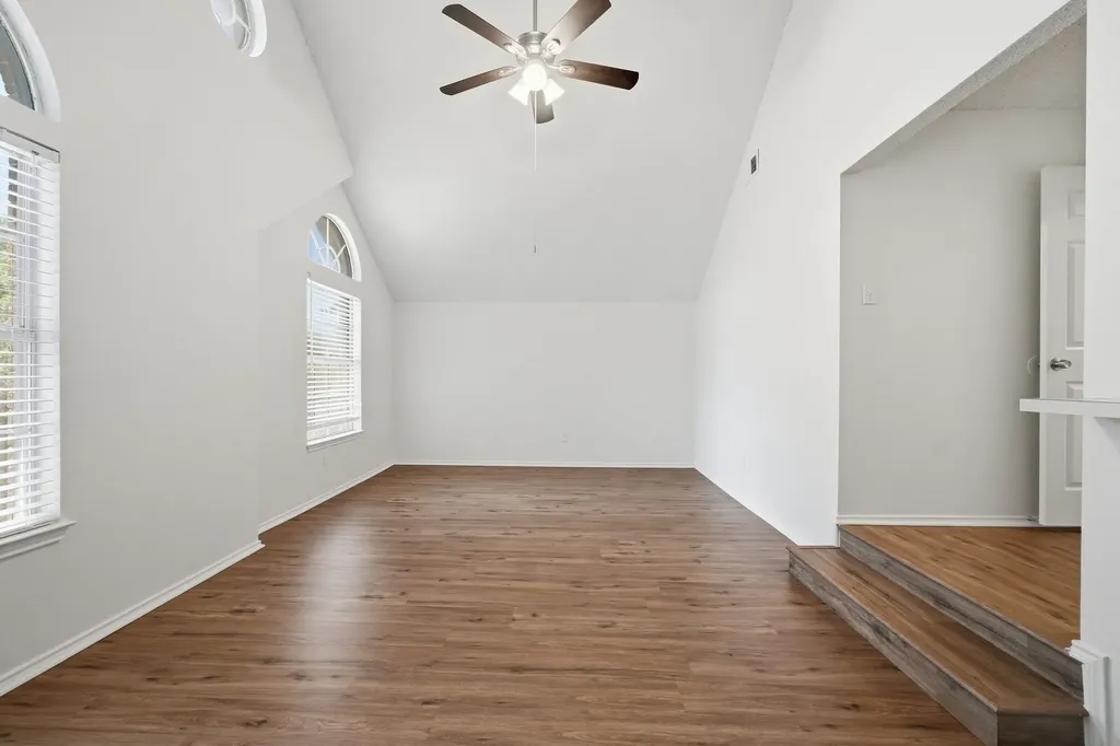 7840 Clover Leaf Drive North Richland Hills TX 76182
