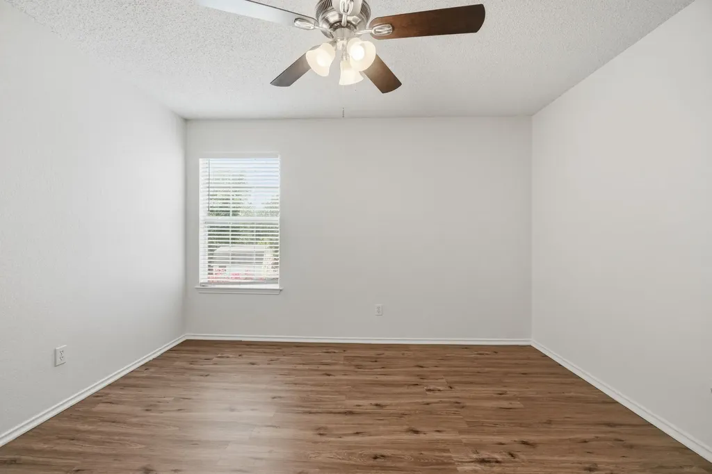 7840 Clover Leaf Drive North Richland Hills TX 76182