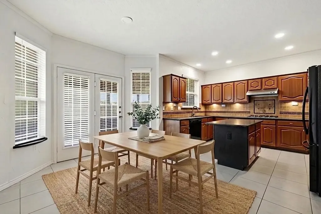 7840 Clover Leaf Drive North Richland Hills TX 76182
