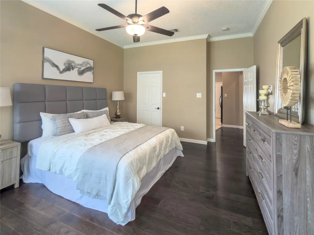 4234 Timberglen Road Dallas TX 75287