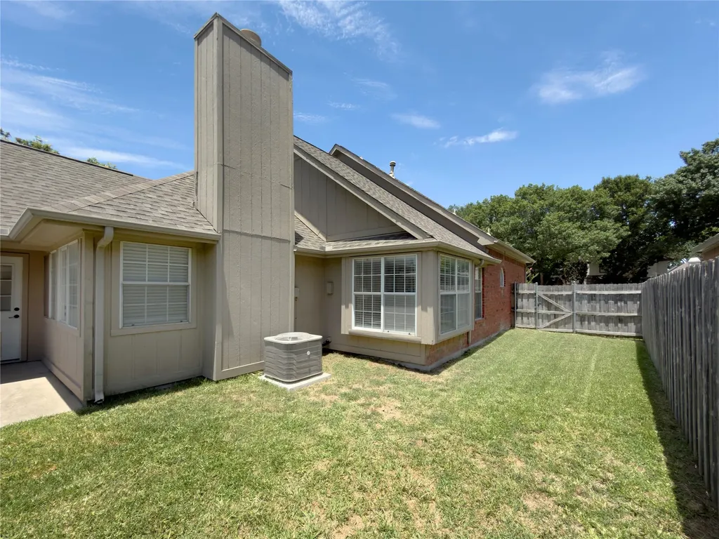 4234 Timberglen Road Dallas TX 75287