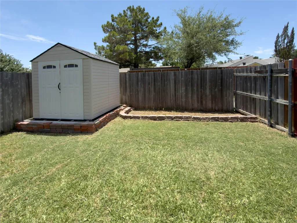 4234 Timberglen Road Dallas TX 75287