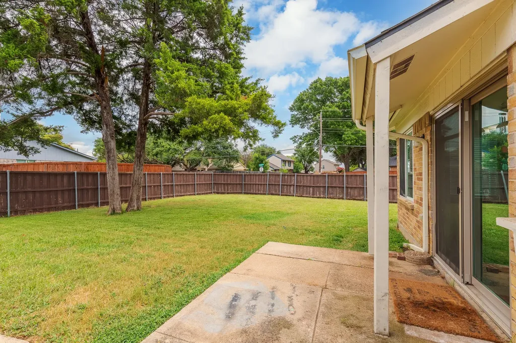 3121 Charter Oak Drive Plano TX 75074