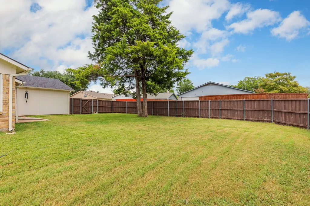 3121 Charter Oak Drive Plano TX 75074