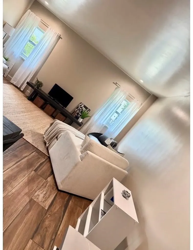 6211 W Northwest Highway Dallas TX 75225