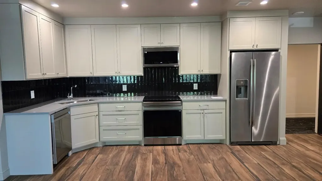6211 W Northwest Highway Dallas TX 75225