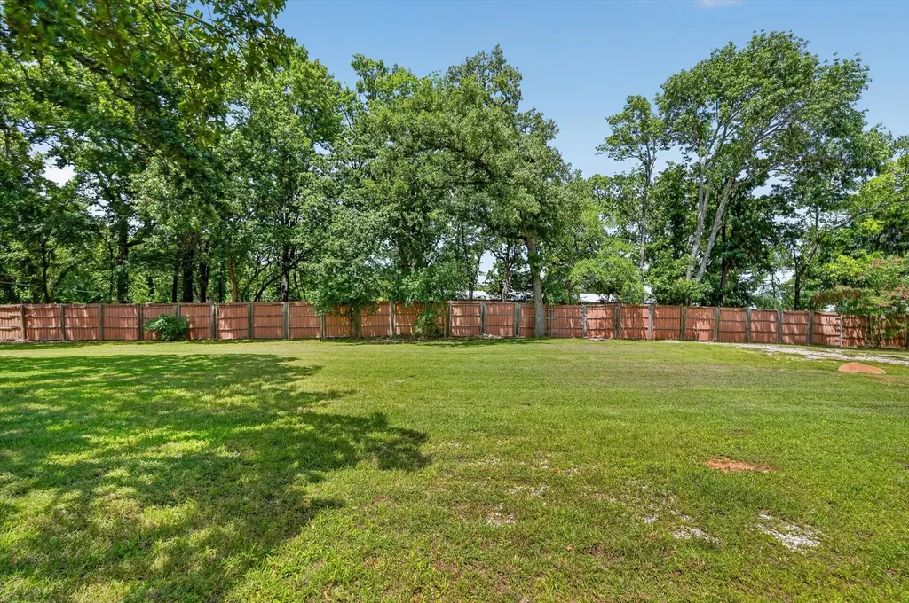 138 Daniel Lane Pottsboro TX 75076