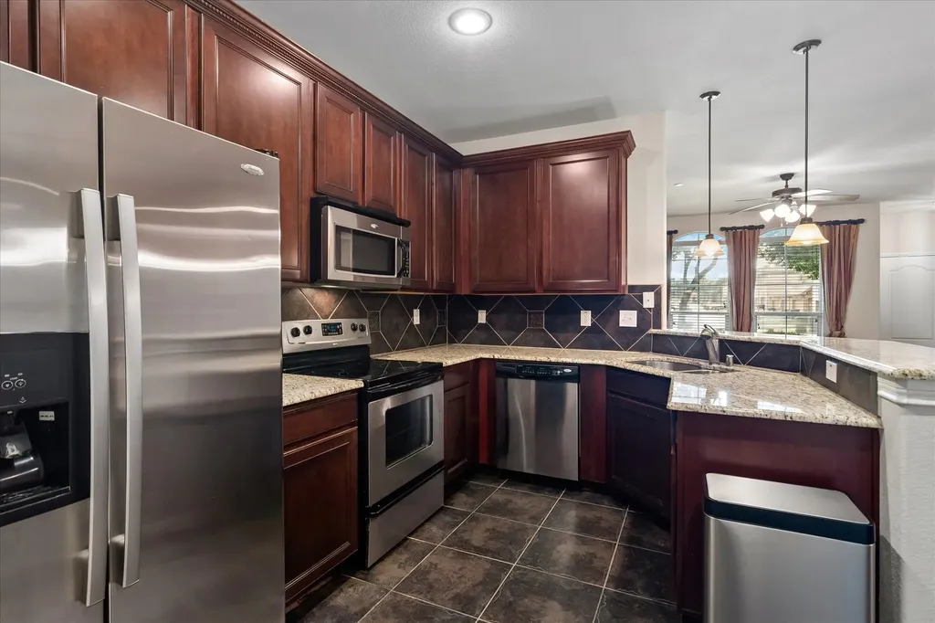 5566 Grosseto Drive Frisco TX 75034