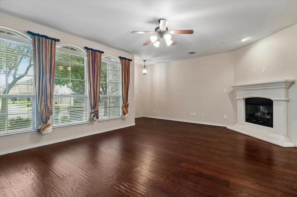 5566 Grosseto Drive Frisco TX 75034