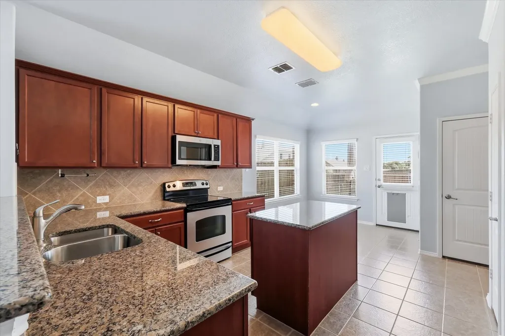9024 Stewart Street Cross Roads TX 76227