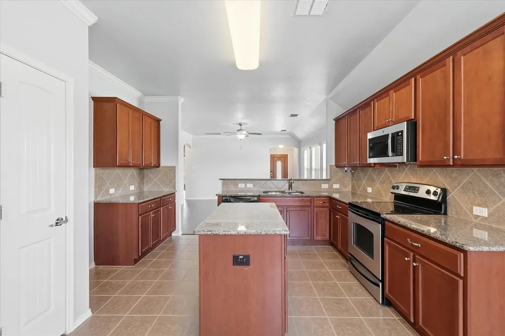 9024 Stewart Street Cross Roads TX 76227