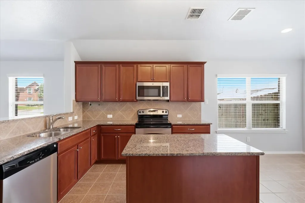 9024 Stewart Street Cross Roads TX 76227