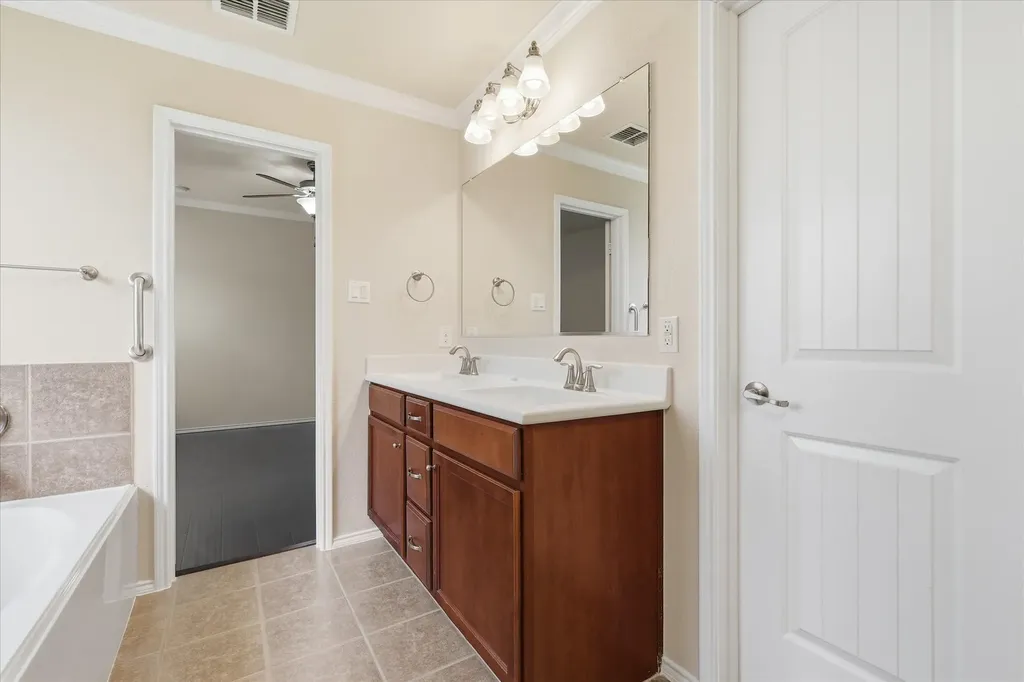9024 Stewart Street Cross Roads TX 76227