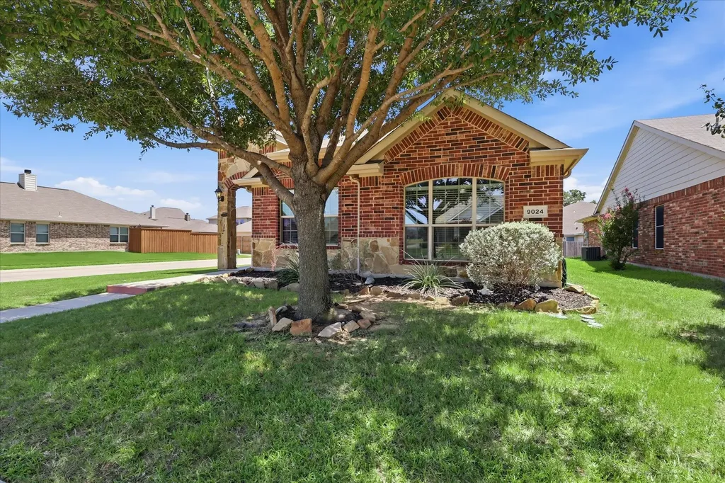9024 Stewart Street Cross Roads TX 76227