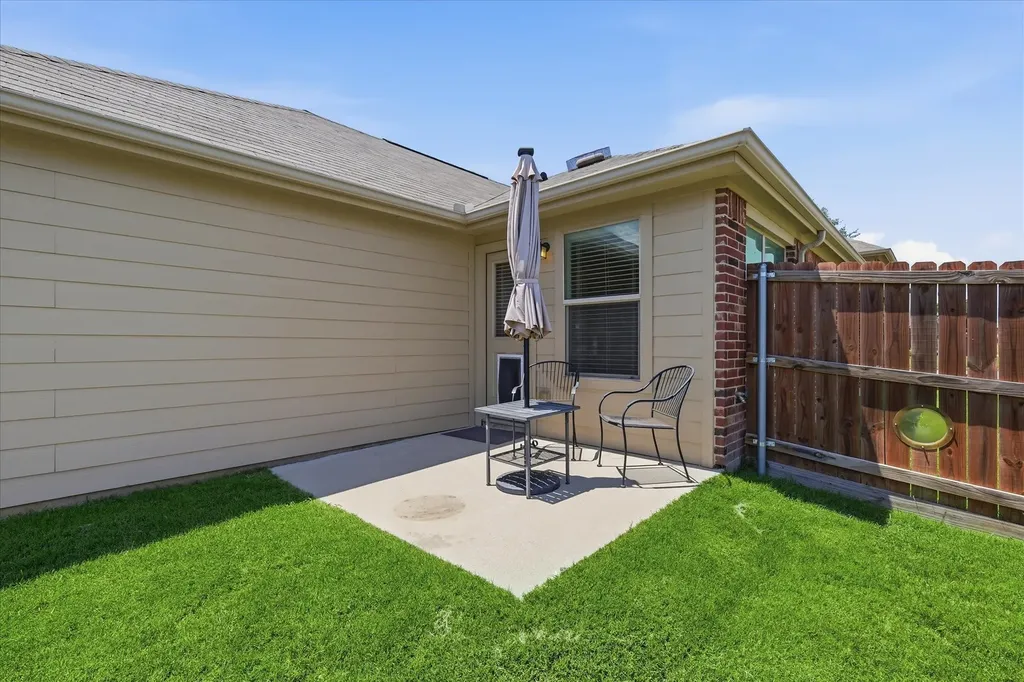 9024 Stewart Street Cross Roads TX 76227