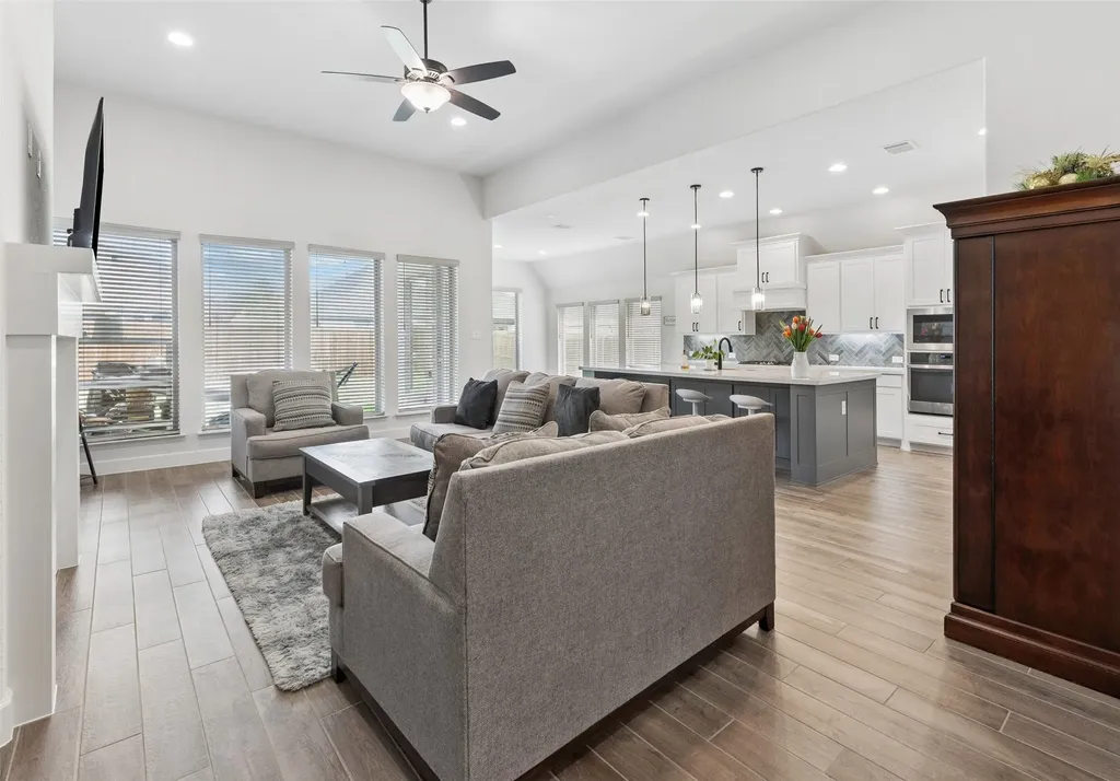 2194 Cloverfern Way Haslet TX 76052
