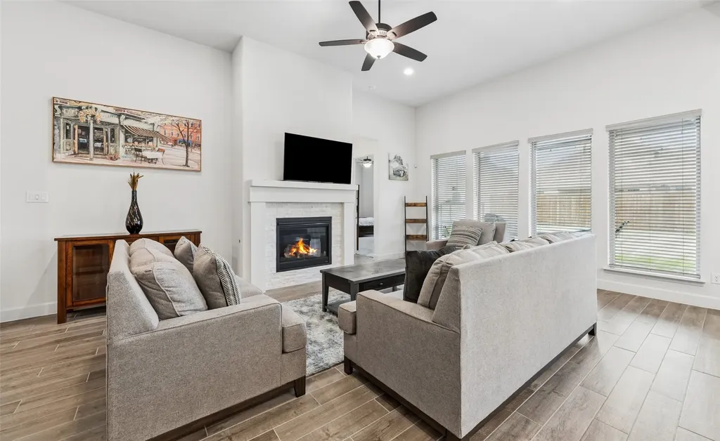 2194 Cloverfern Way Haslet TX 76052