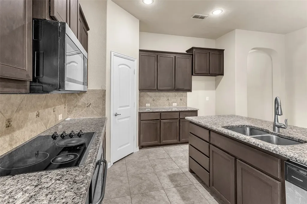 12836 Palancar Drive Fort Worth TX 76244